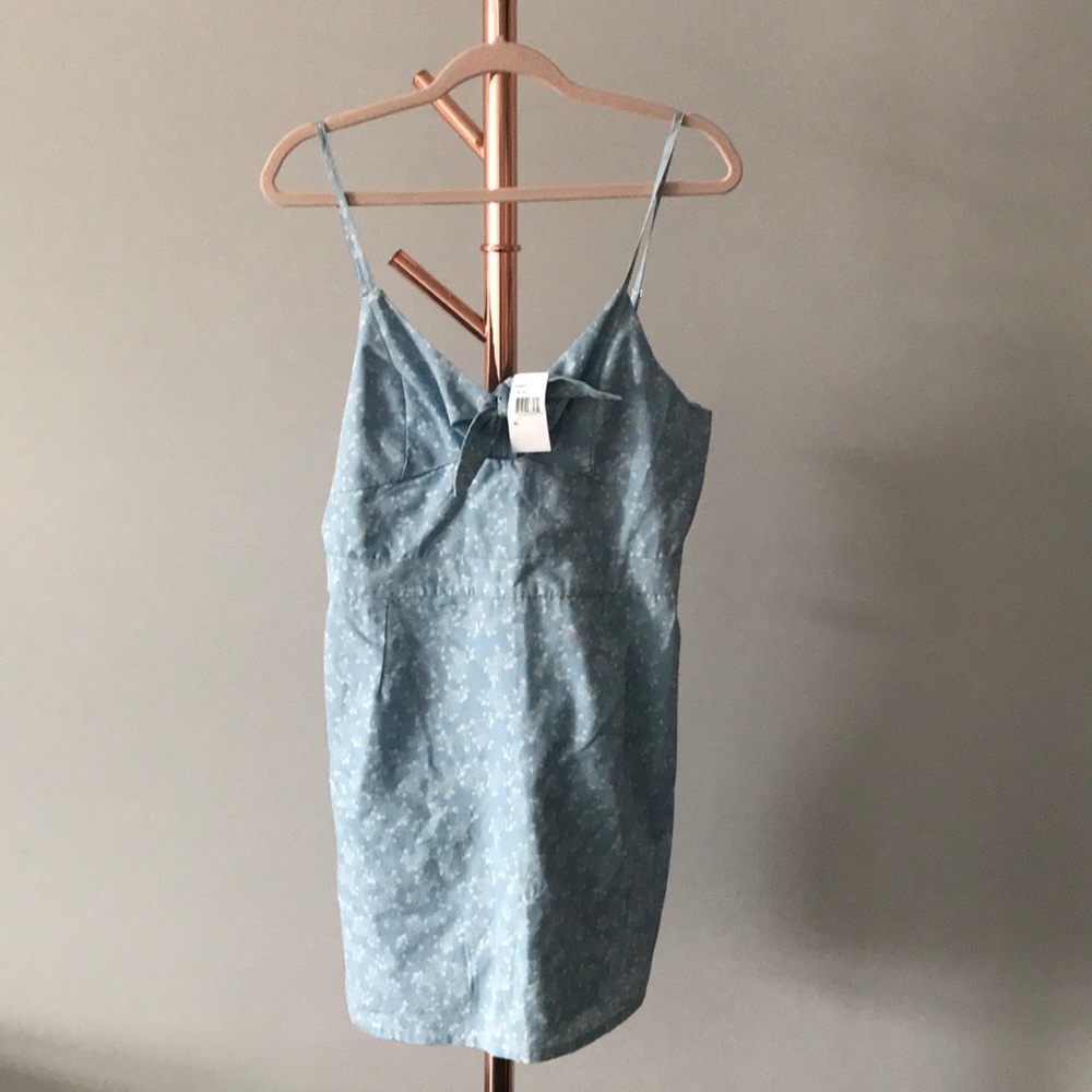 Donated | Le Kate (Target) Blue + White Floral Dress w/ tie